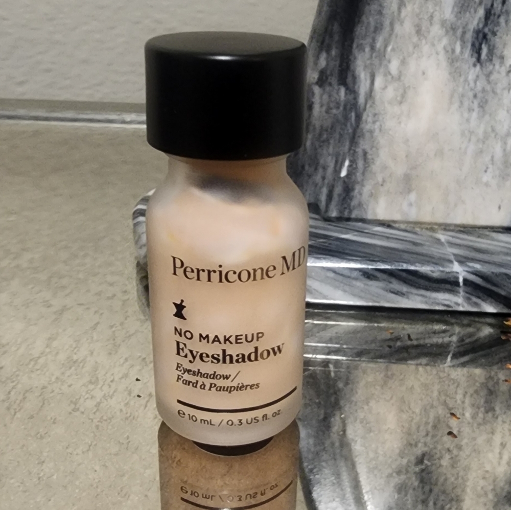 NIB Perricone MD No Makeup Eyeshadow - Cream SHADE 2